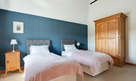 2 Bed in Beckley 6