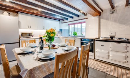 4 Bed in Machynlleth 5