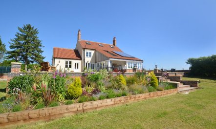 5 Bed in Gressenhall