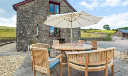 3 Bed in Brecon 6