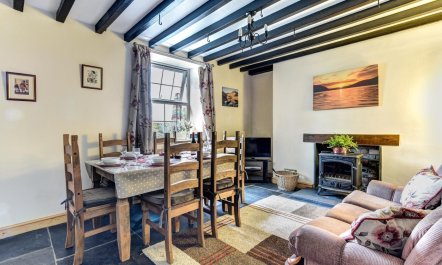 3 Bed in Machynlleth 7