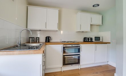 4 Bed in Nant Gwrtheyrn 5