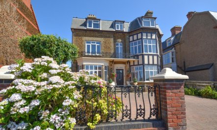 1 Bed in Hunstanton 5