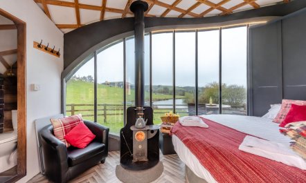 1 Bed in New Quay 5