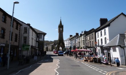 3 Bed in Machynlleth 9