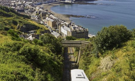 2 Bed in Aberystwyth 9
