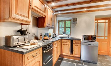 1 Bed in Tywyn 4