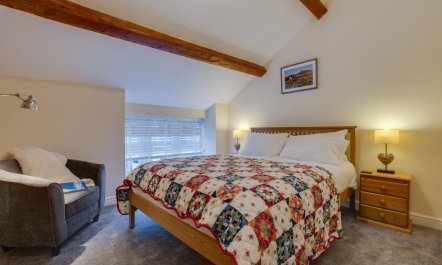 2 Bed in Clwt-y-Bont 7
