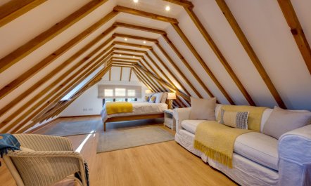1 Bed in Broad Oak 5