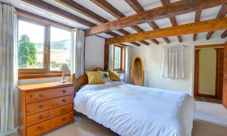 2 Bed in Aberystwyth 4