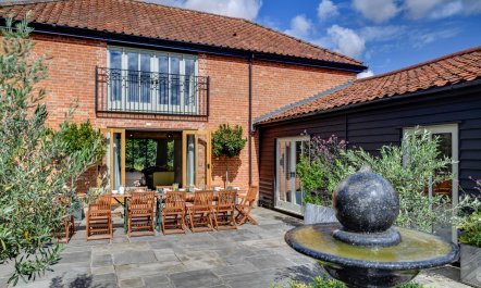 7 Bed in Aslacton