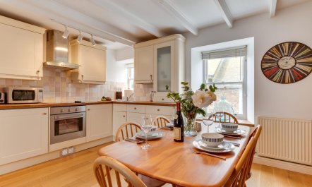 2 Bed in St Ives 4