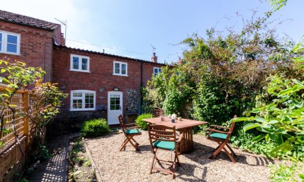 2 Bed in Castle Acre 4