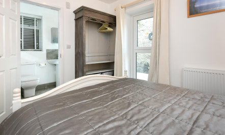 1 Bed in Llanbedrog 7