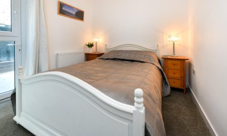 1 Bed in Llanbedrog 6
