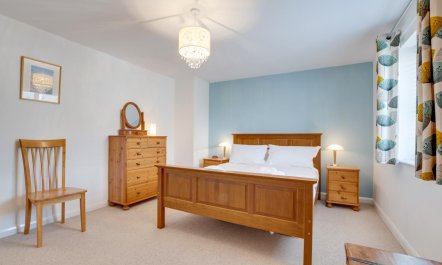 2 Bed in Seahouses 6