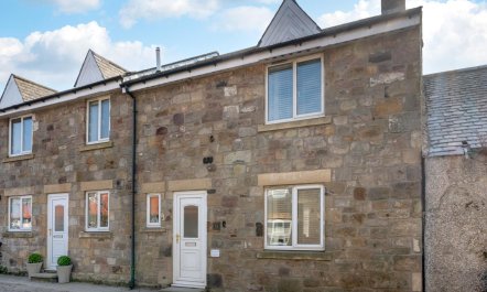 2 Bed in Seahouses 1