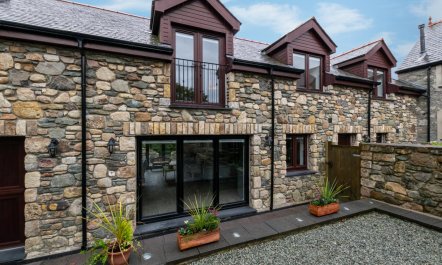 4 Bed in Bodorgan 7