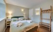 3 Bed in Warren Mill 7
