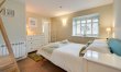 3 Bed in Warren Mill 9