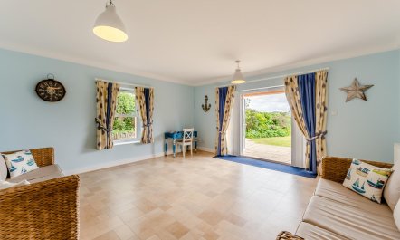 4 Bed in Torquay 5
