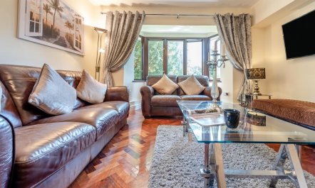 3 Bed in Langland 6