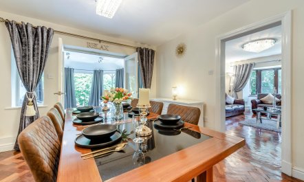 3 Bed in Langland 1