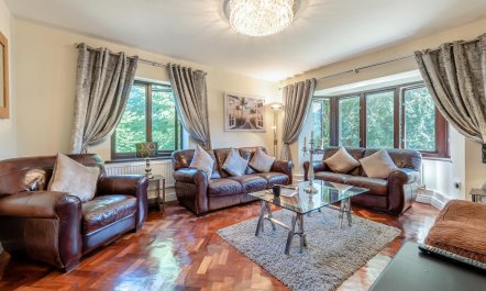 3 Bed in Langland 5