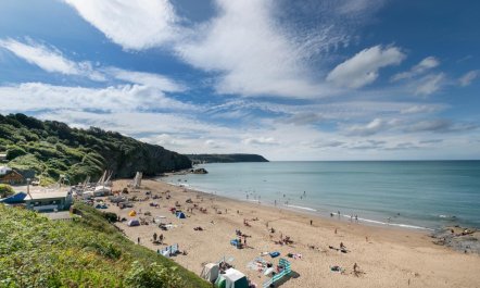 4 Bed in Tresaith 2