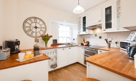 3 Bed in Swanage 9
