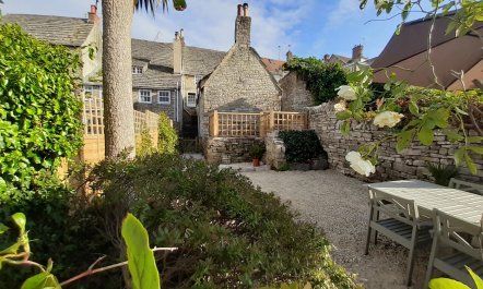 3 Bed in Swanage 2