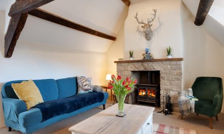 3 Bed in Swanage 1