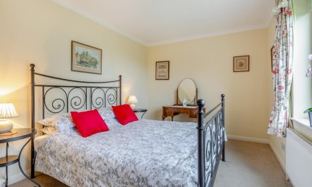 1 Bed in Chesterfield 7