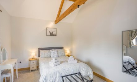 2 Bed in Surlingham 9