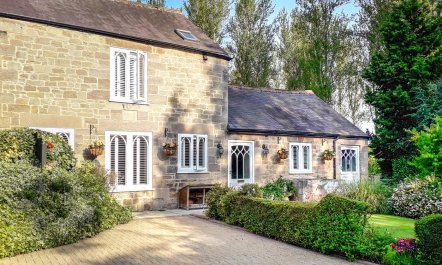 4 Bed in Darley Bridge