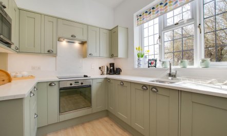 2 Bed in Swanage 4
