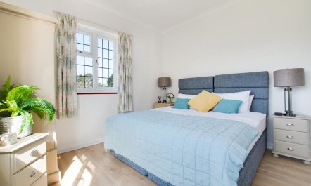 2 Bed in Swanage 8