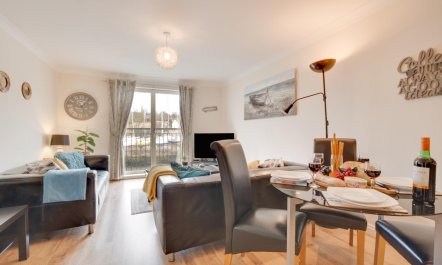 2 Bed in Whitby