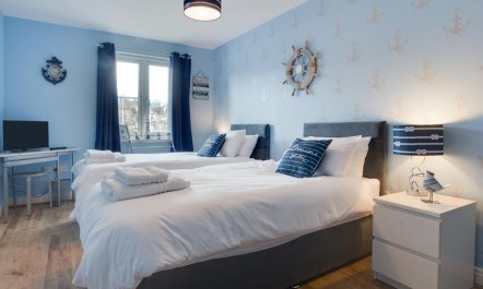 2 Bed in Whitby 5