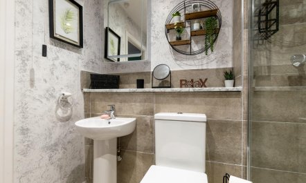 2 Bed in Whitby 7
