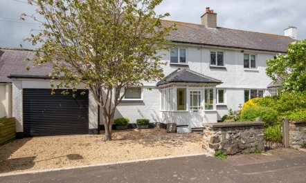 3 Bed in Newton-by-the-Sea 1