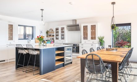 4 Bed in Bridport 5
