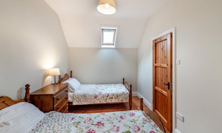 2 Bed in Ardgroom 9
