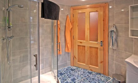 2 Bed in Durrus 5