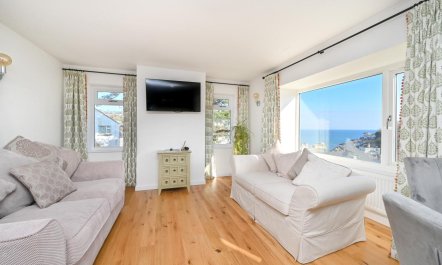 2 Bed in Looe 1