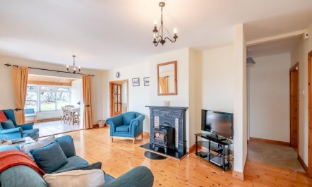 2 Bed in Ballydehob 3