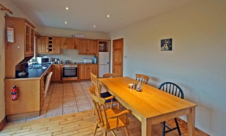 4 Bed in Achill 5