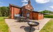 5 Bed in Montgomery 2