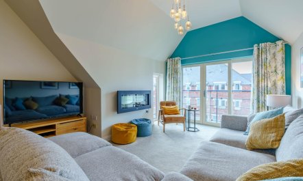 2 Bed in Whitby 5