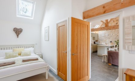 1 Bed in Badgworth 8